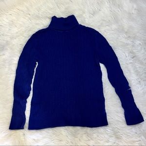 Vintage cable knit turtle neck sweater